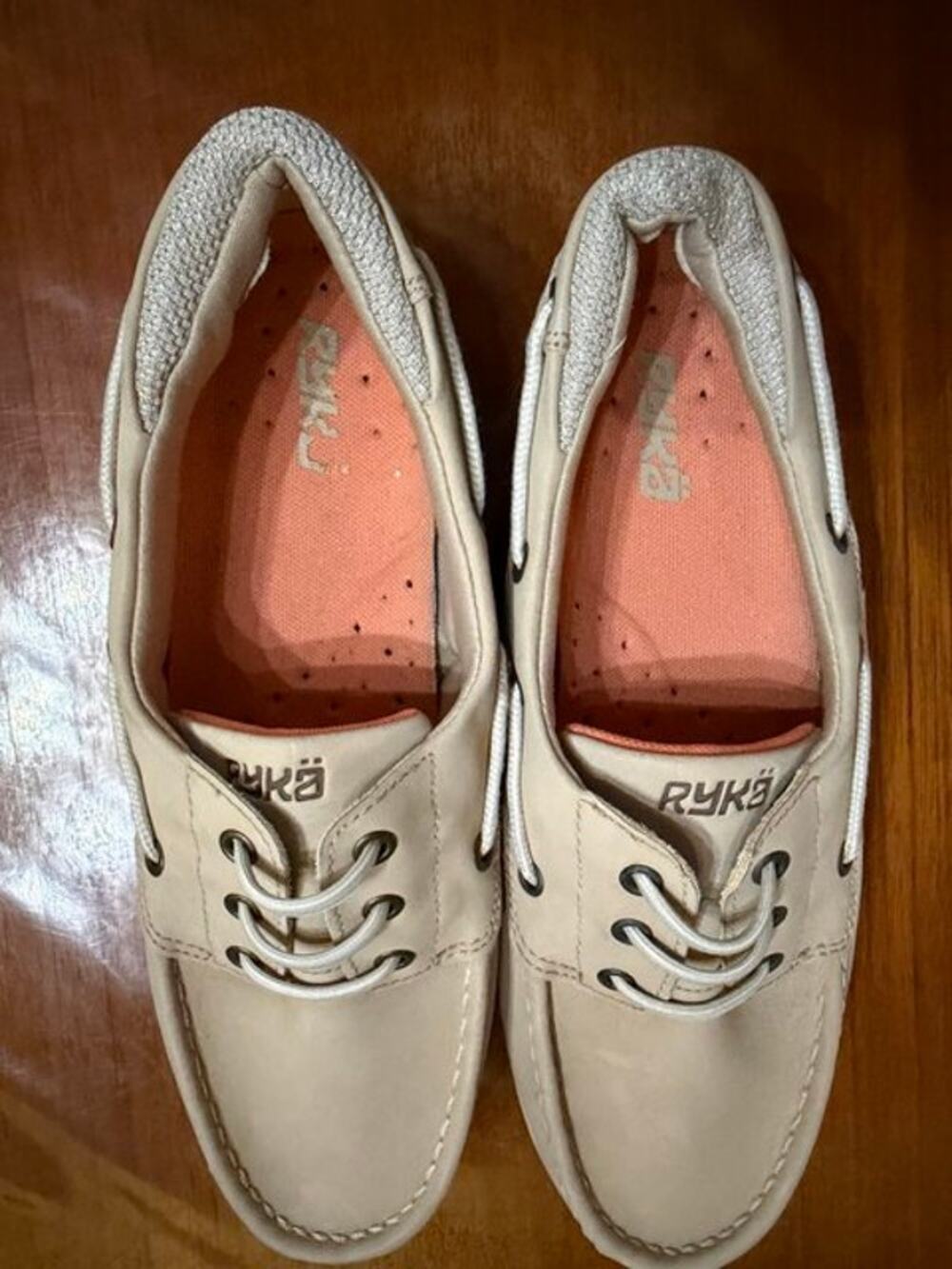 Ryka Chatham Women’s Size 7.5W Ivory Boat Deck Shoes Slip-On Preppy Top-Siders